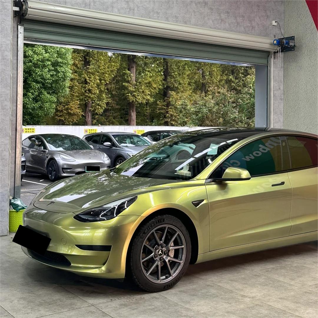 Gloss Metallic Green Gold Car Vinyl Wrap product image 4 - Veloro metallic vinyl wrap