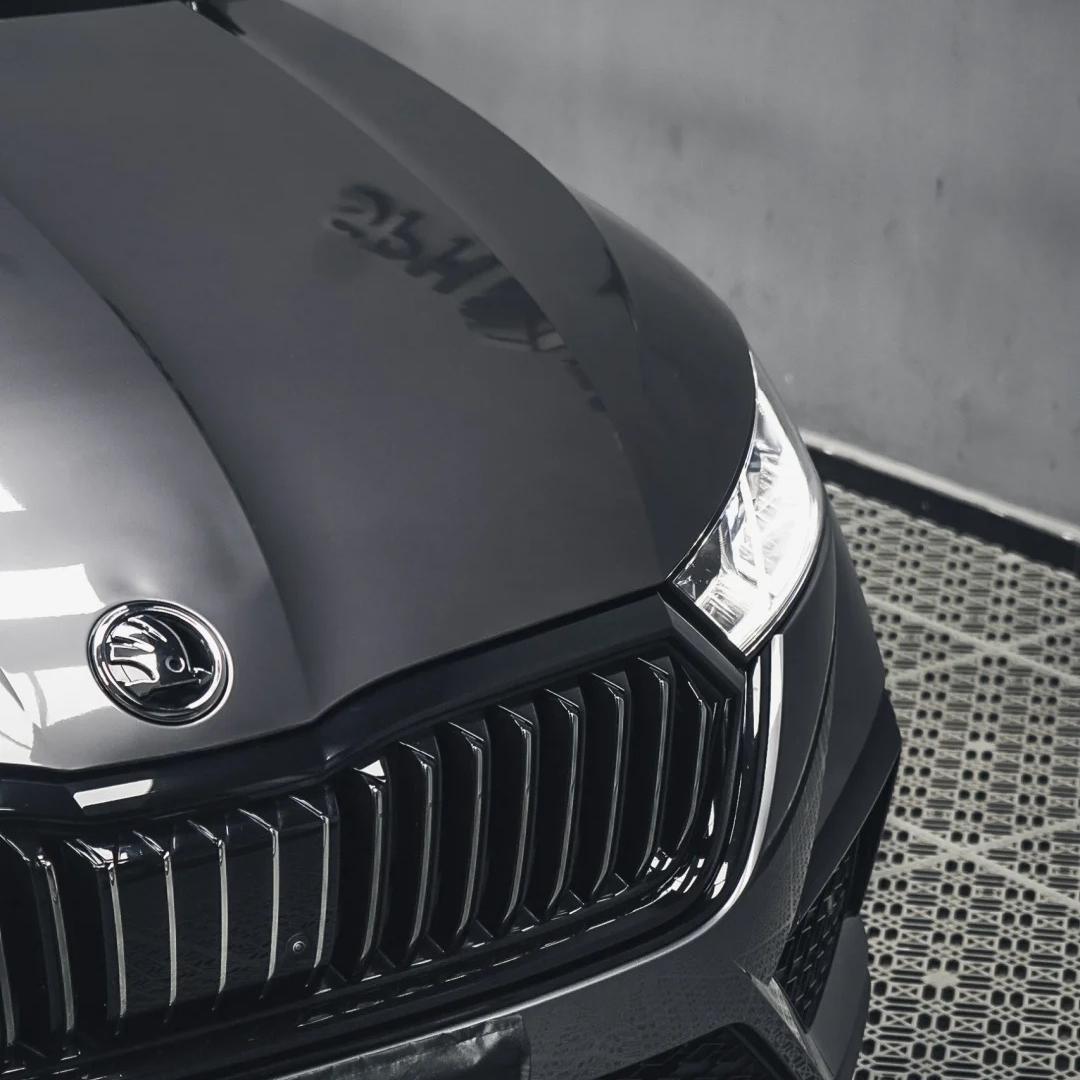Gloss Metallic Liquid Gunmetal Grey Car Vinyl Wrap PET product image 7 - Veloro metallic vinyl wrap