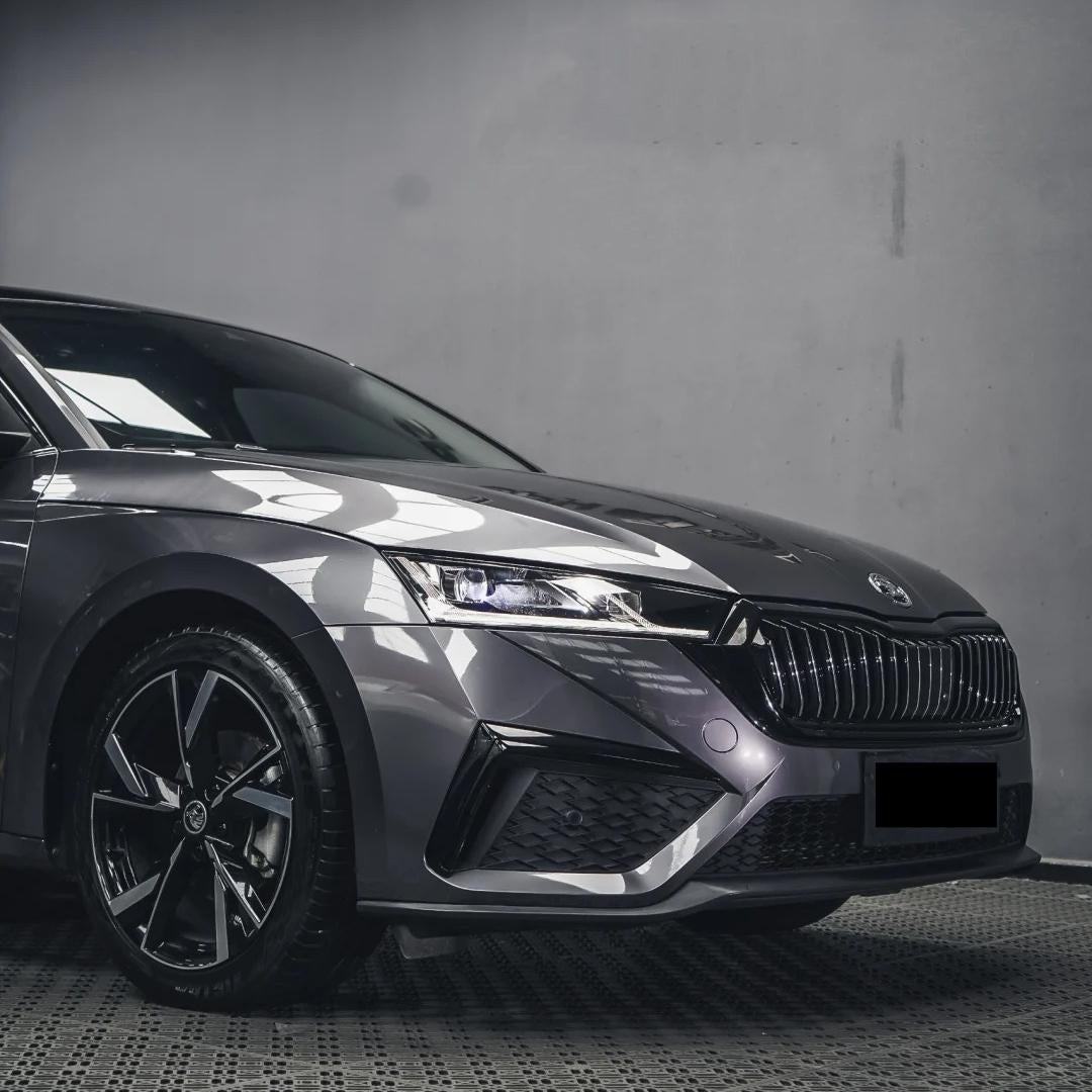 Gloss Metallic Liquid Gunmetal Grey Car Vinyl Wrap PET product image 2 - Veloro metallic vinyl wrap