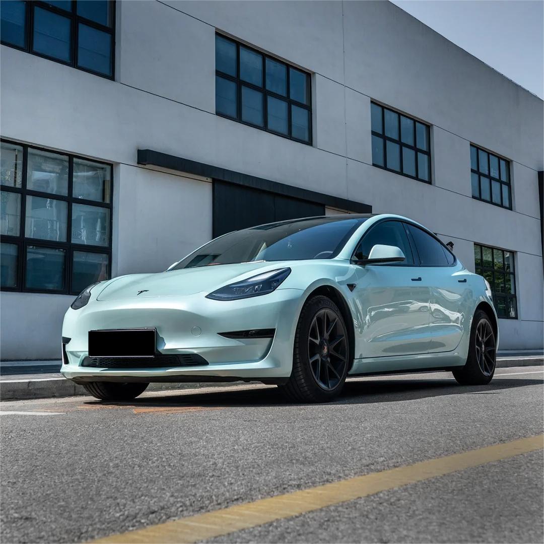 Gloss Metallic Jade Green Car Vinyl Wrap product image 3 - Veloro metallic vinyl wrap