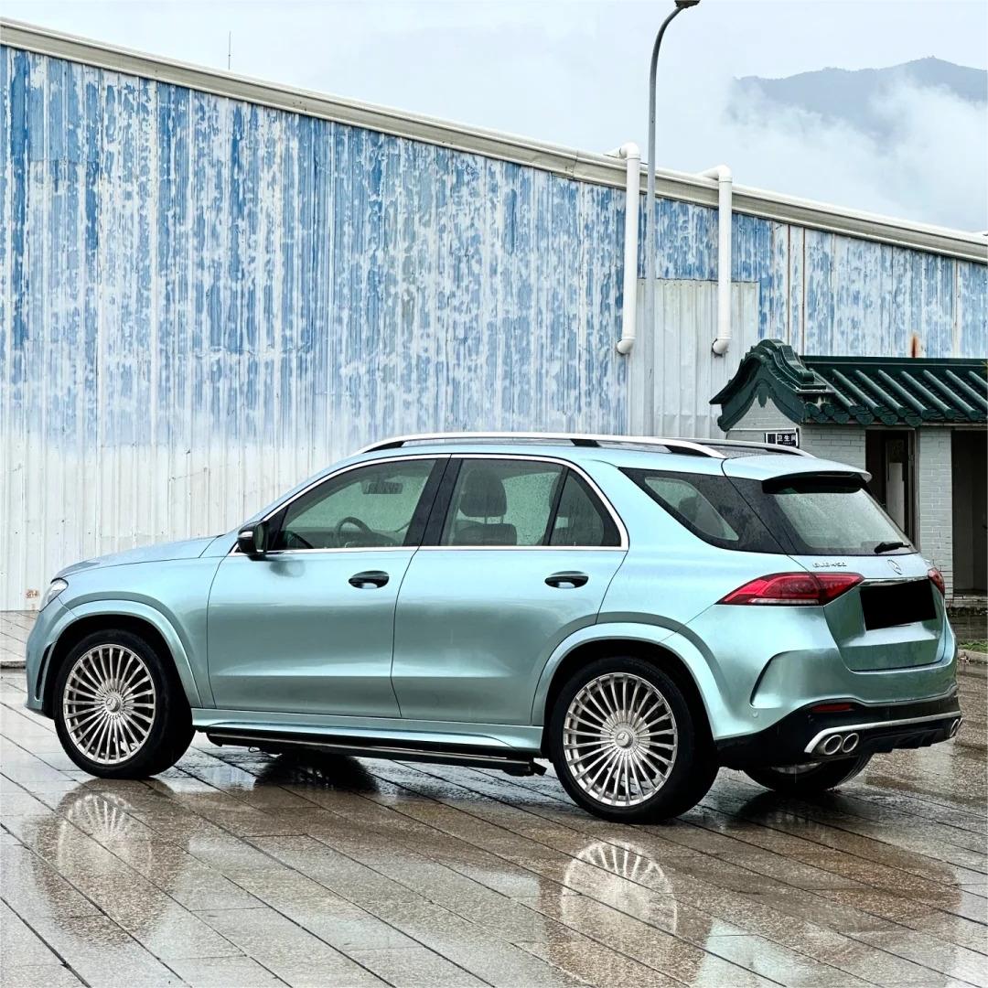 Gloss Metallic Light Steel Blue Car Vinyl Wrap product image 3 - Veloro metallic vinyl wrap