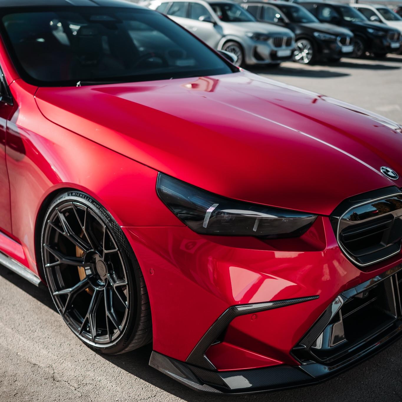 Gloss Metallic Liquid Ruby Red Car Vinyl Wrap PET product image 15 - Veloro metallic vinyl wrap