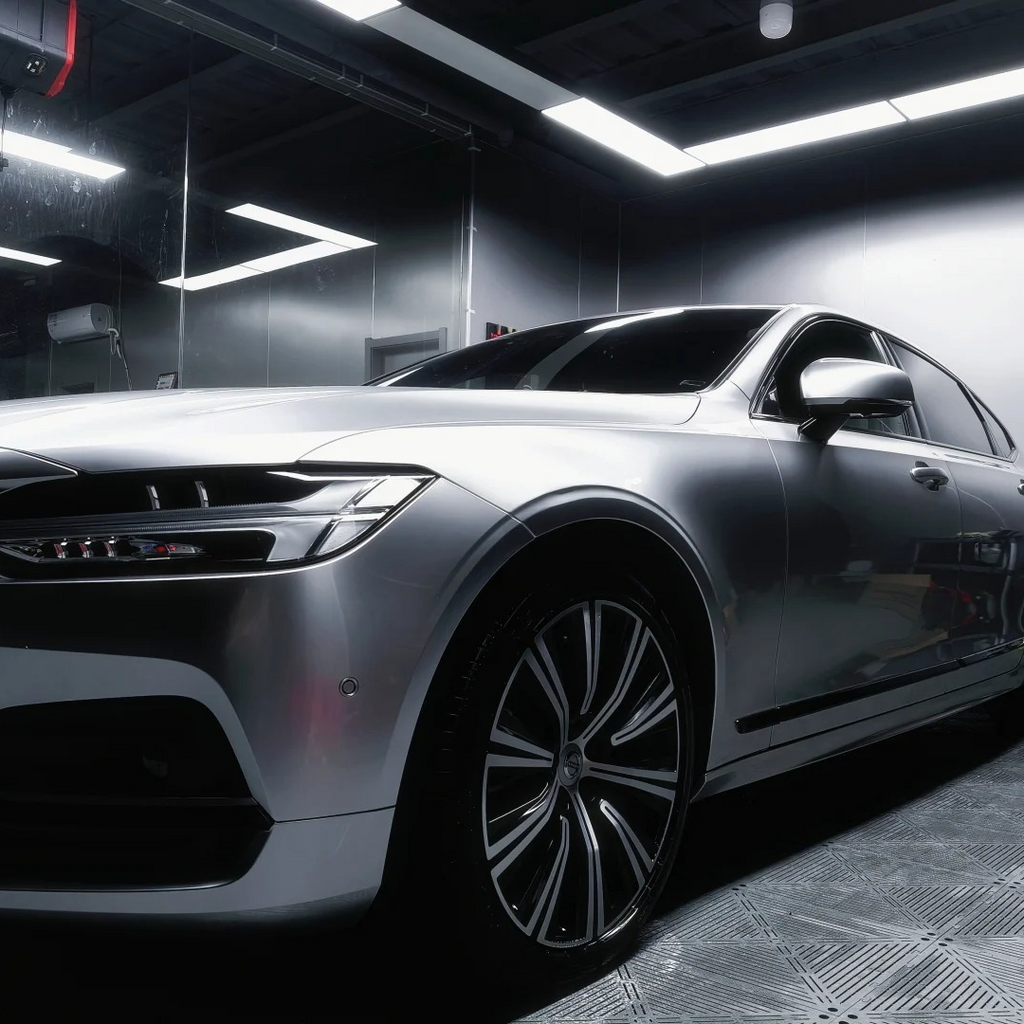 Gloss Metallic Liquid Silver Car Vinyl Wrap PET product image 4 - Veloro metallic vinyl wrap