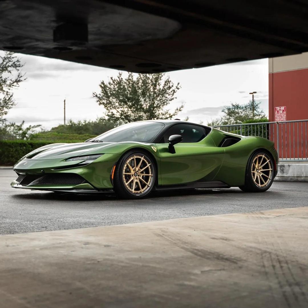 Gloss Metallic Mamba Green Car Vinyl Wrap PET product image 5 - Veloro metallic vinyl wrap