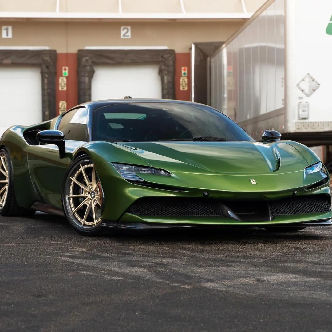 Gloss Metallic Mamba Green Car Vinyl Wrap PET product image 4 - Veloro metallic vinyl wrap