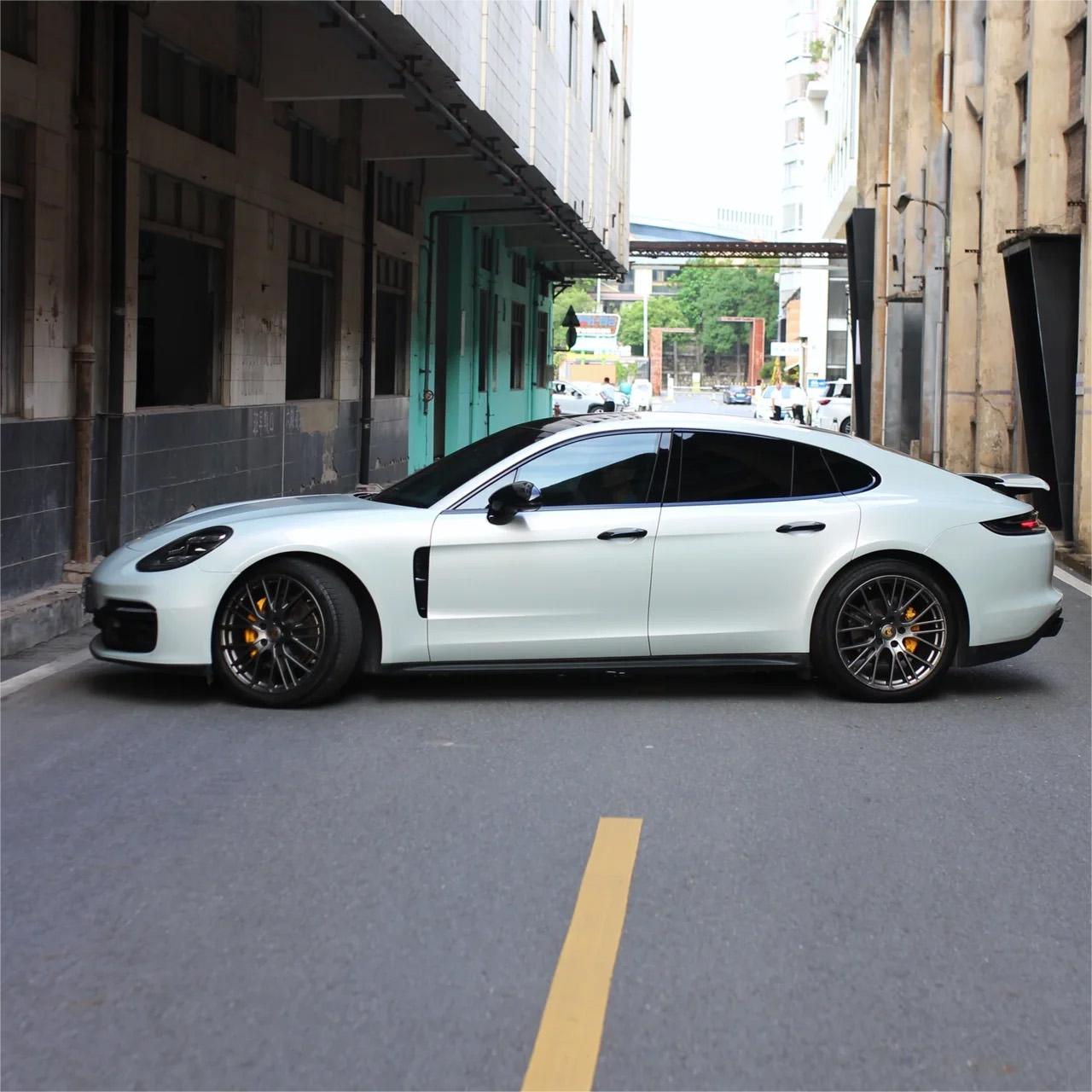 Gloss Metallic Martin Silver Grey Car Vinyl Wrap Porsche PET product image 8 - Veloro metallic vinyl wrap