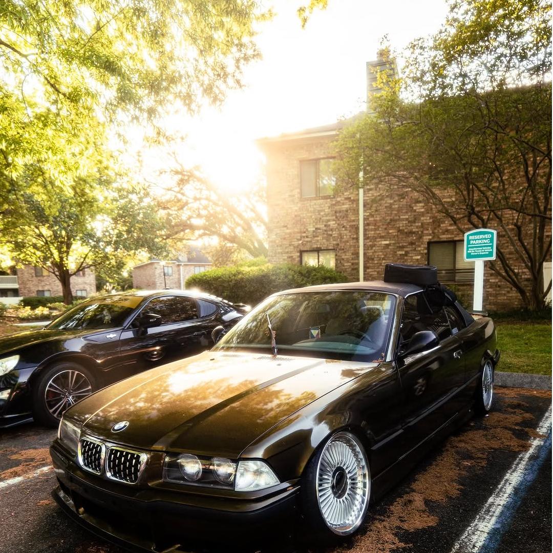 Gloss Metallic Midnight Gold Car Vinyl Wrap PET product image 9 - Veloro metallic vinyl wrap