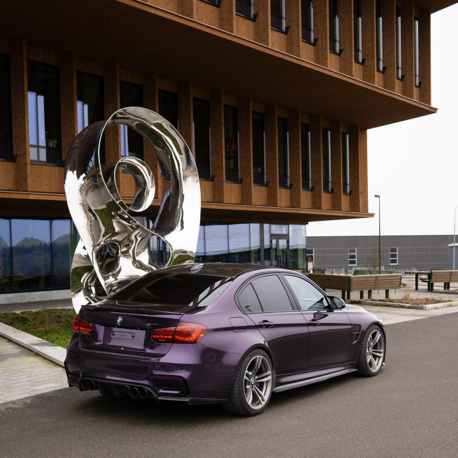 Gloss Metallic Midnight Purple Car Vinyl Wrap BMW PET product image 15 - Veloro metallic vinyl wrap