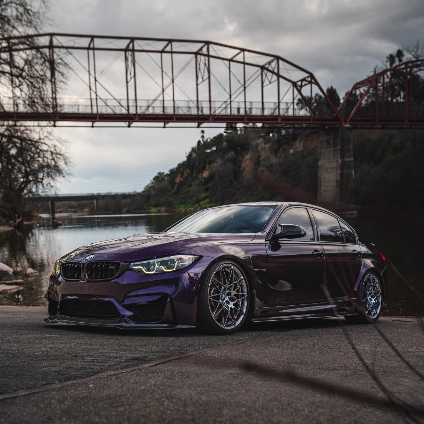 Gloss Metallic Midnight Purple Car Vinyl Wrap BMW PET product image 10 - Veloro metallic vinyl wrap