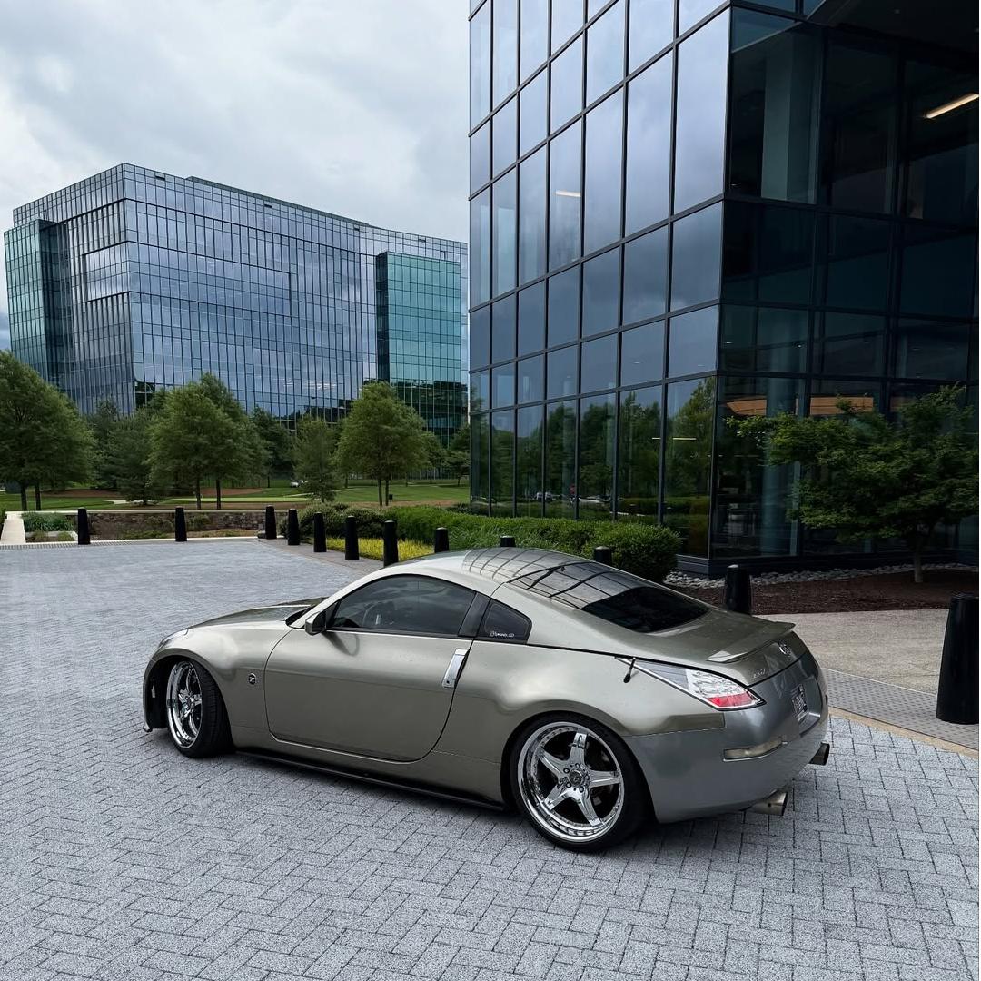 Gloss Metallic Millennium Jade Green Car Vinyl Wrap PET product image 10 - Veloro metallic vinyl wrap