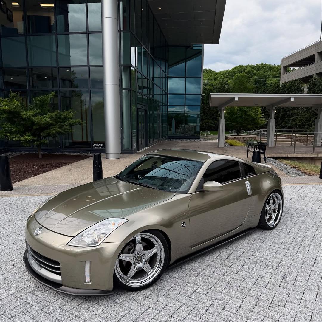 Gloss Metallic Millennium Jade Green Car Vinyl Wrap PET product image 9 - Veloro metallic vinyl wrap