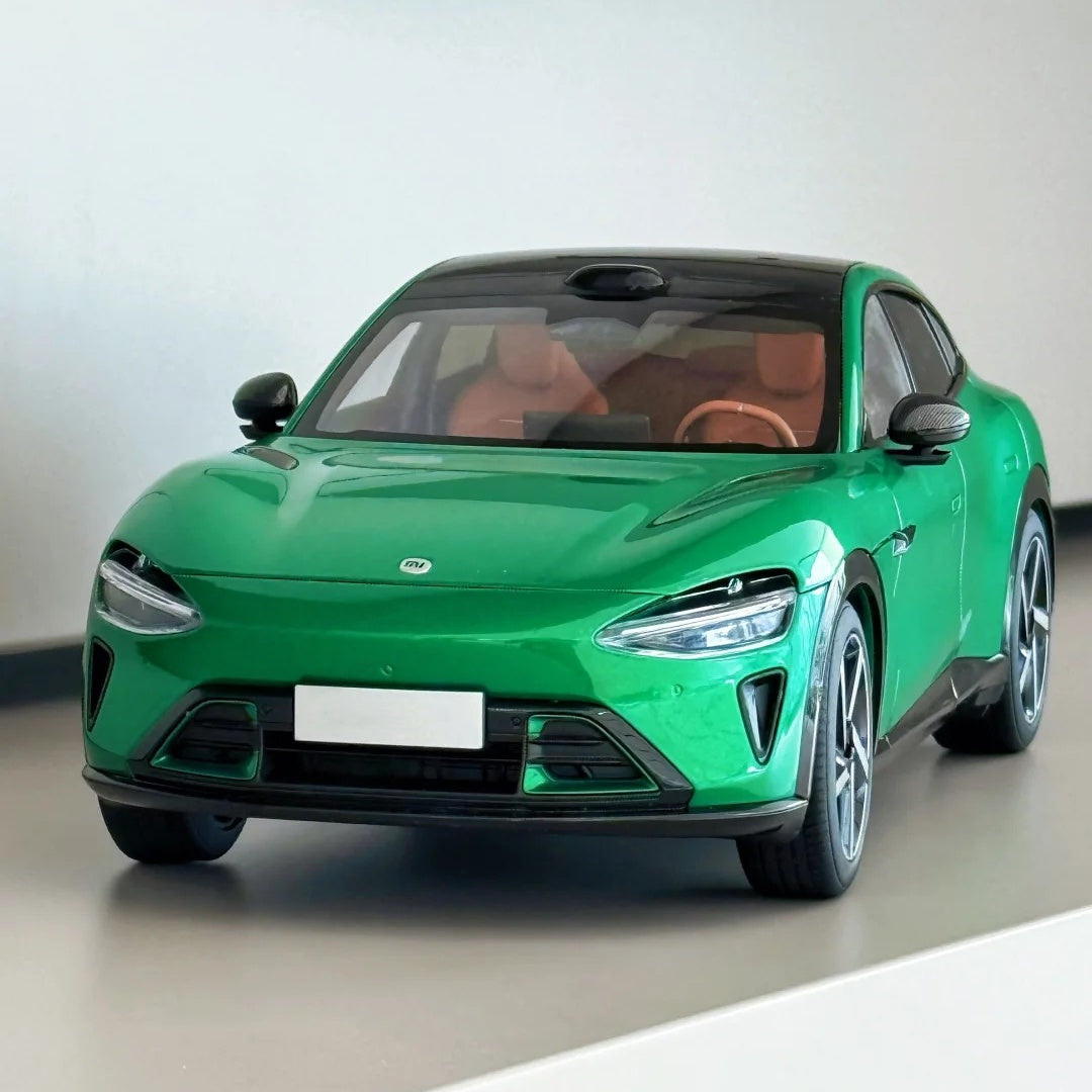 Gloss Metallic MIUI Emerald Green Car Vinyl Wrap PET product image 5 - Veloro metallic vinyl wrap