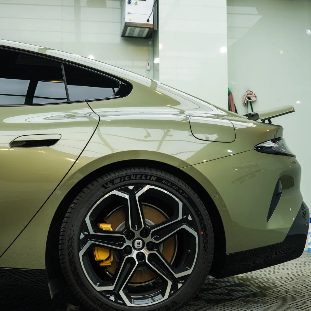 Gloss Metallic MIUI Olive Green Car Vinyl Wrap PET product image 5 - Veloro metallic vinyl wrap