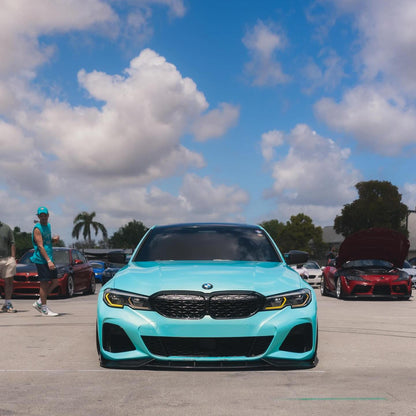 Gloss Metallic Neon Ice Blue Car Vinyl Wrap product image 3 - Veloro metallic vinyl wrap