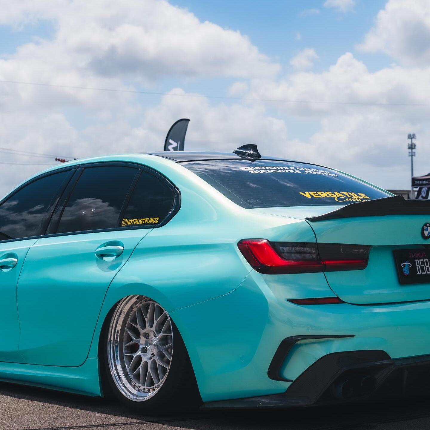 Gloss Metallic Neon Ice Blue Car Vinyl Wrap product image 5 - Veloro metallic vinyl wrap