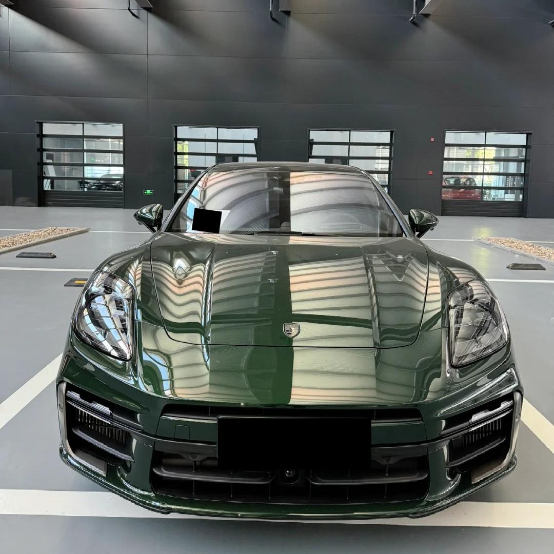 Gloss Metallic Oak Green Car Vinyl Wrap Porsche PET product image 7 - Veloro metallic vinyl wrap