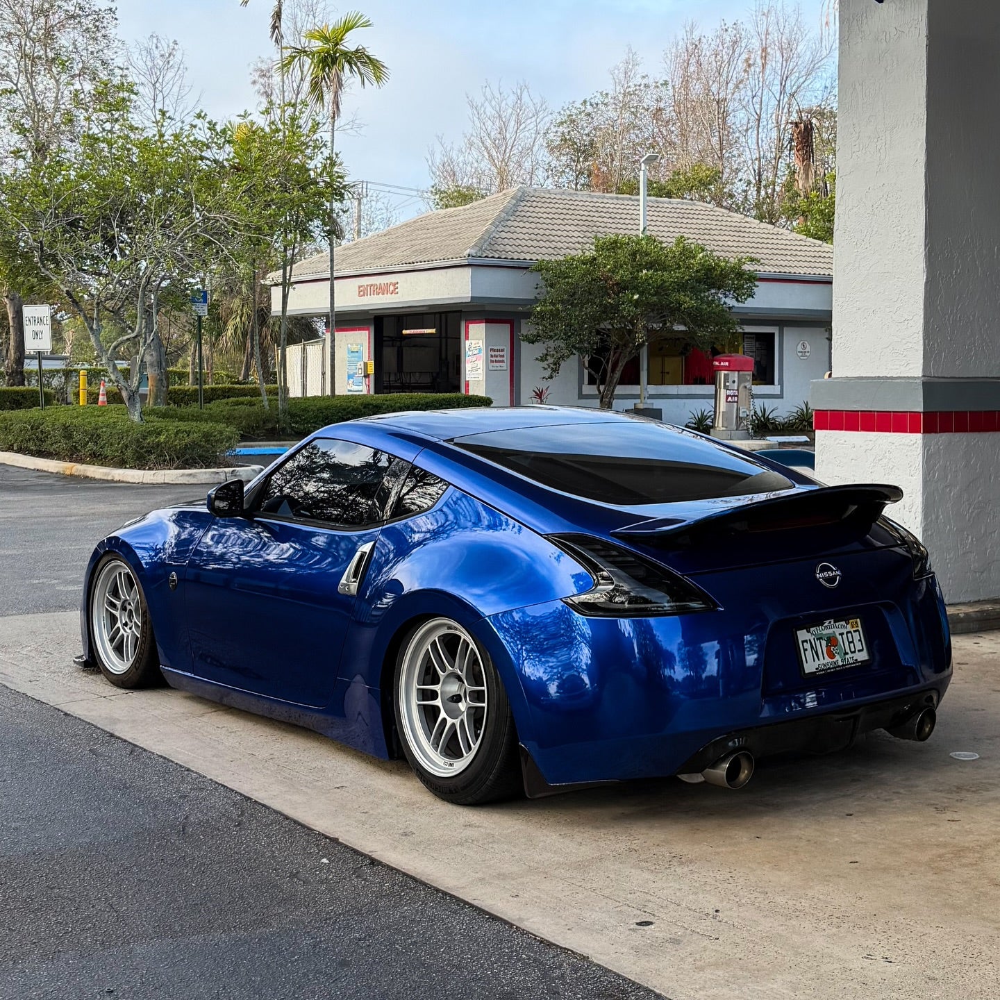 Gloss Metallic Ocean Deep Blue Car Vinyl Wrap PET product image 3 - Veloro metallic vinyl wrap