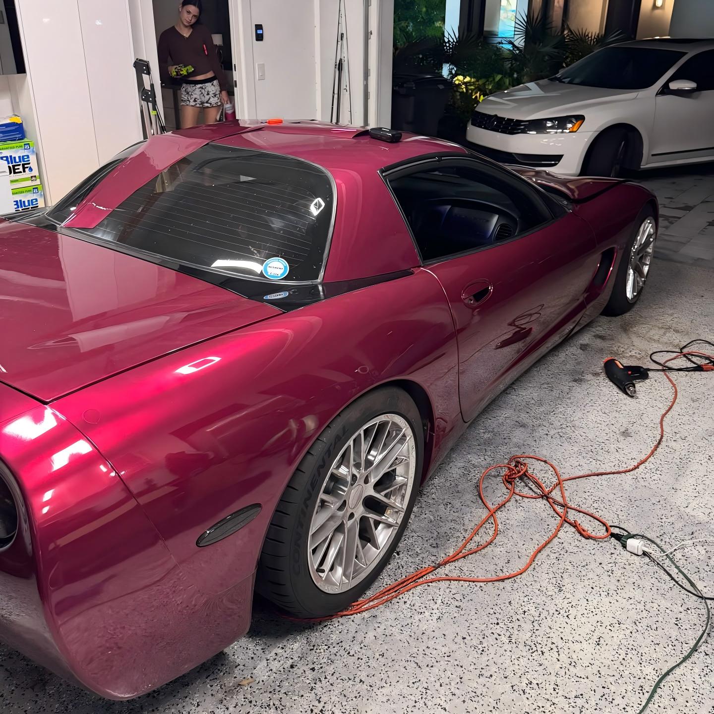 Gloss Metallic Pagoda Red Car Vinyl Wrap PET product image 7 - Veloro metallic vinyl wrap