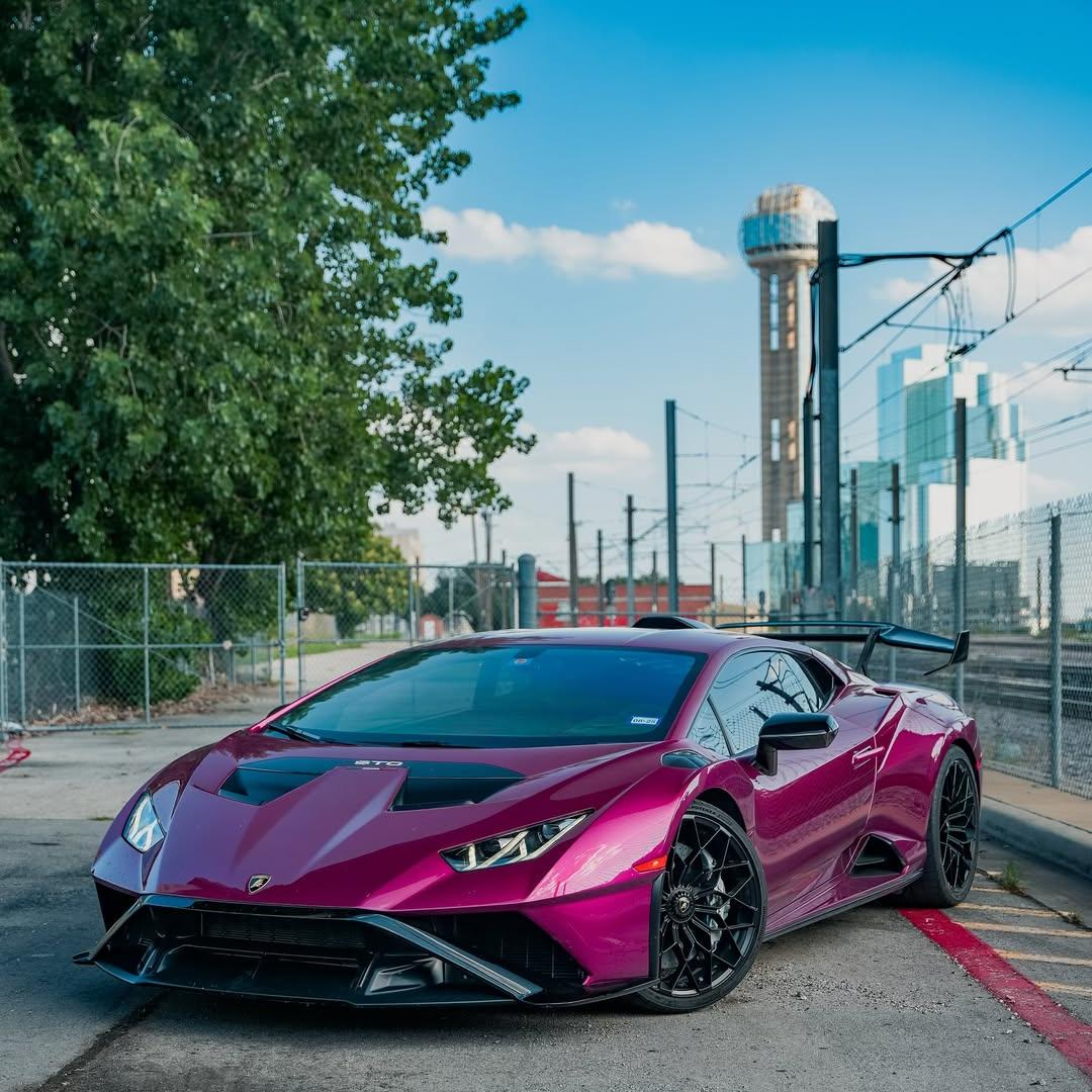 Gloss Metallic Passionate Purple Car Vinyl Wrap PET product image 5 - Veloro metallic vinyl wrap