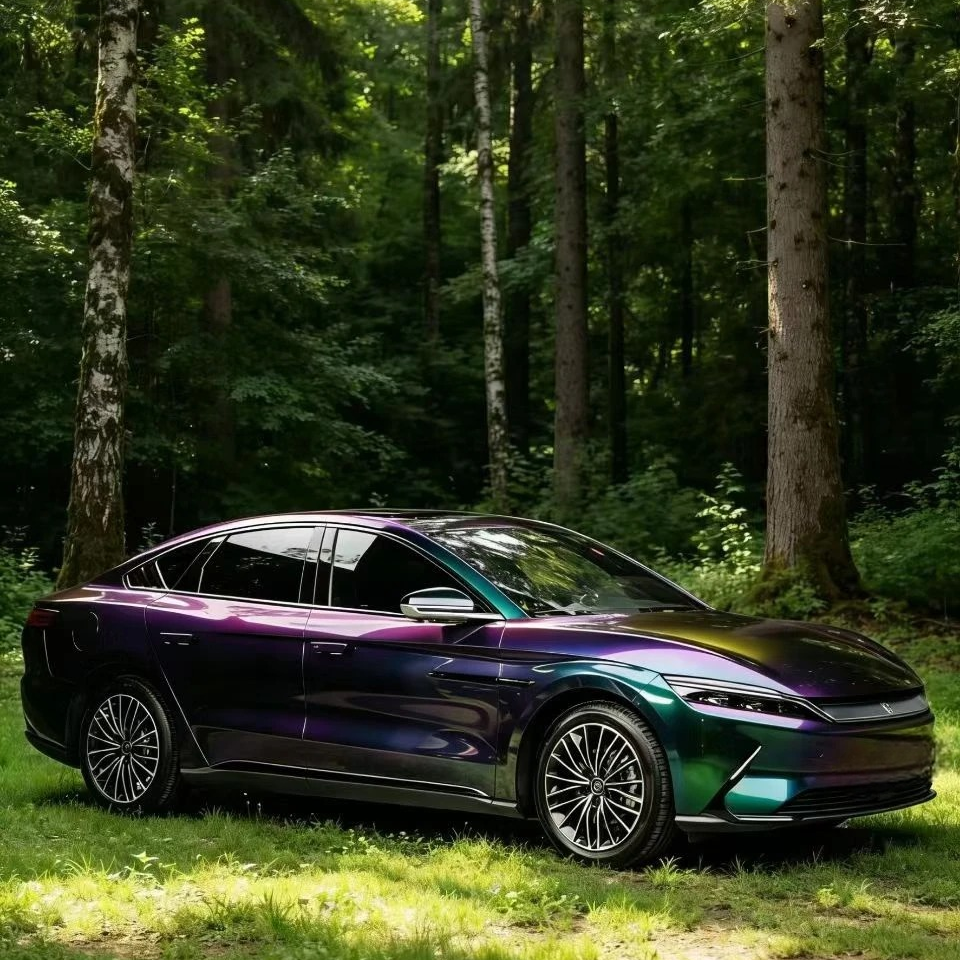 Gloss Metallic Chameleon Prasinous Green Car Vinyl Wrap PET product image 5 - Veloro color shift vinyl wrap