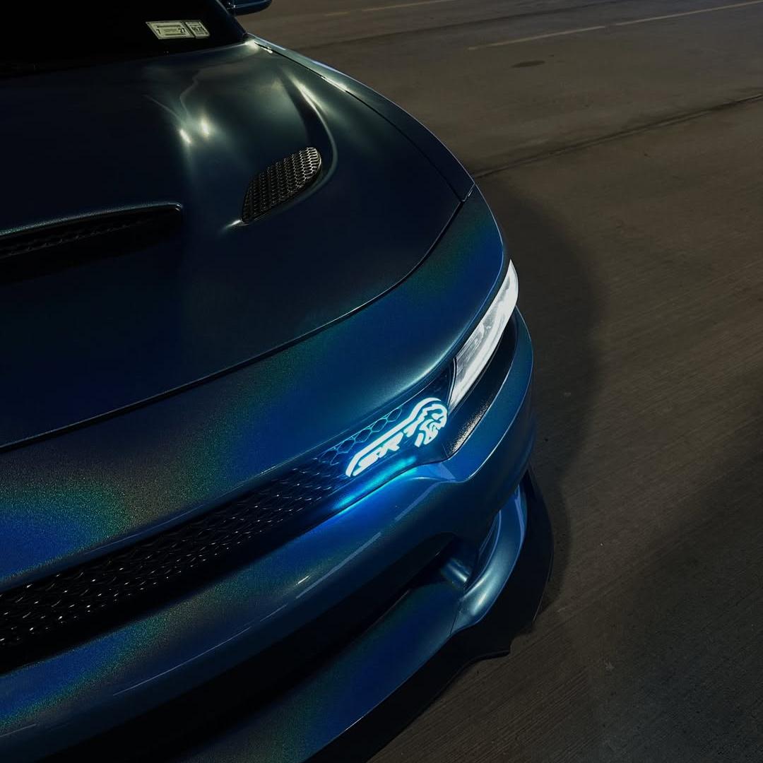 Gloss Metallic Rainbow Laser Blue Car Vinyl Wrap product image 6 - Veloro metallic vinyl wrap
