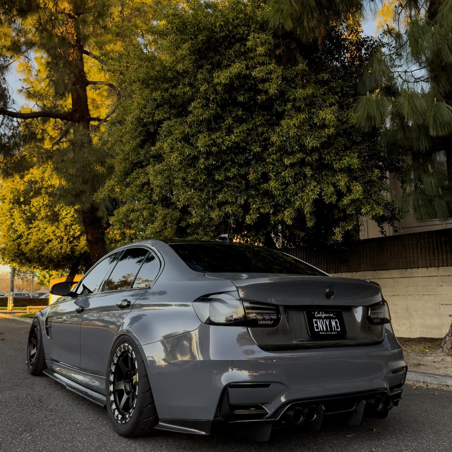 Gloss Metallic Tourmaline Grey Car Vinyl Wrap PET (Light) product image 9 - Veloro metallic vinyl wrap