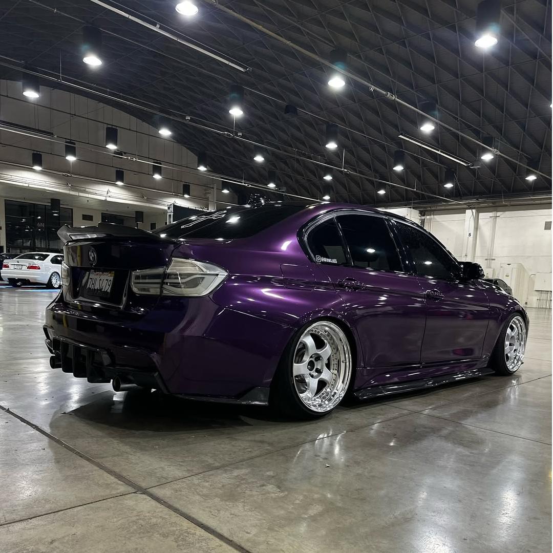 Gloss Metallic Twilight Purple Car Vinyl Wrap PET product image 3 - Veloro metallic vinyl wrap