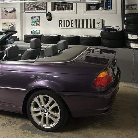 Gloss Metallic Violet Grey Purple Car Vinyl Wrap Bentley PET product image 5 - Veloro metallic vinyl wrap