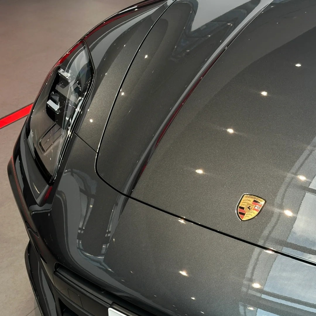 Gloss Metallic Volcano Grey Car Vinyl Wrap product image 4 - Veloro metallic vinyl wrap