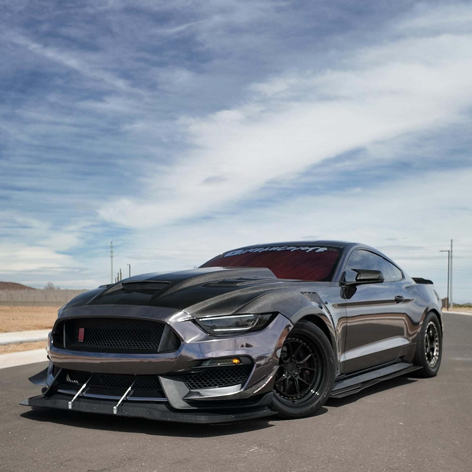 Gloss Chrome Mirror Black Car Vinyl Wrap PET product image 13 - Veloro chrome vinyl wrap