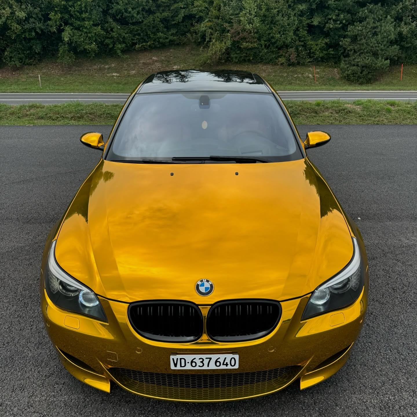 Gloss Mirror Chrome Gold Car Vinyl Wrap PET product image 15 - Veloro chrome vinyl wrap