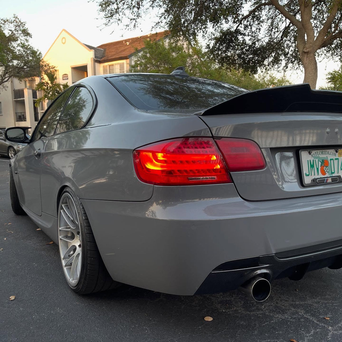 Gloss Nardo Grey Car Vinyl Wrap product image 4 - Veloro gloss vinyl wrap