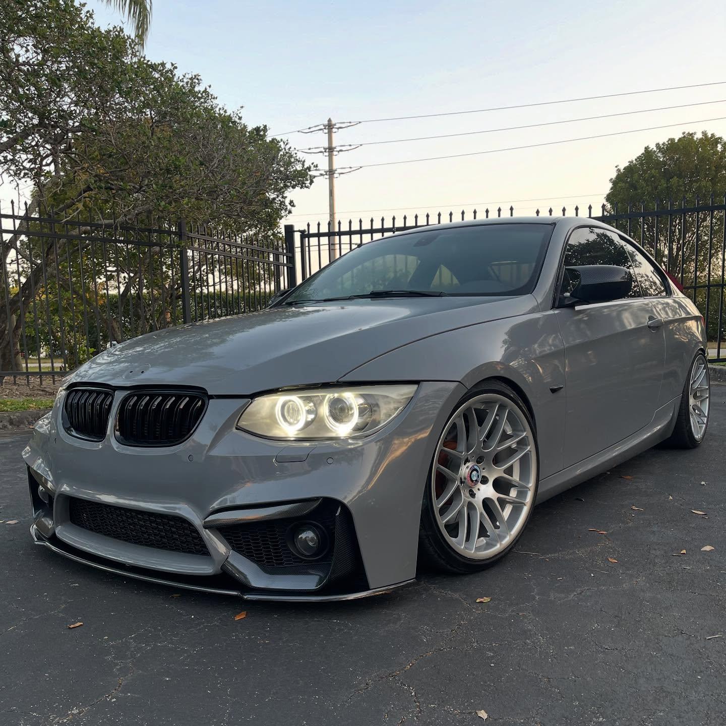 Gloss Nardo Grey Car Vinyl Wrap product image 2 - Veloro gloss vinyl wrap