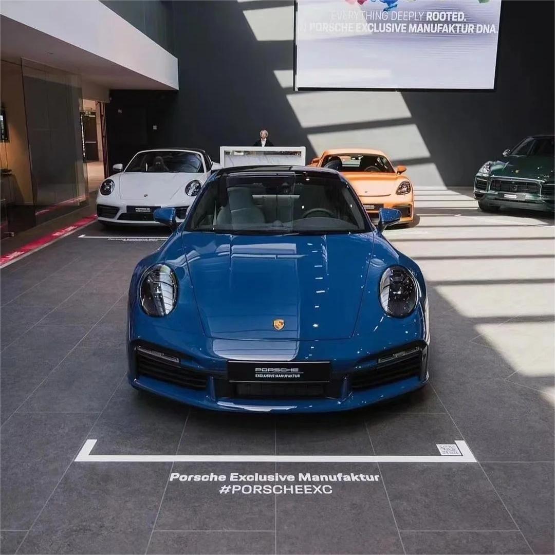 Gloss Petrol Blue Car Vinyl Wrap PET product image 4 - Veloro gloss vinyl wrap