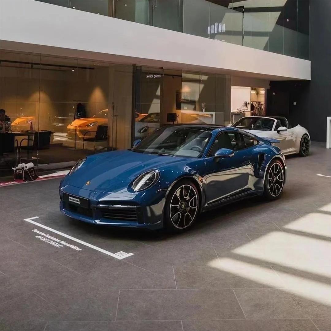 Gloss Petrol Blue Car Vinyl Wrap PET product image 3 - Veloro gloss vinyl wrap