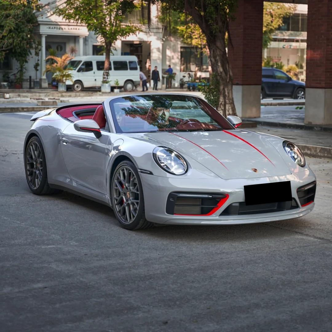 Gloss Porsche Grey Car Vinyl Wrap PET product image 4 - Veloro gloss vinyl wrap