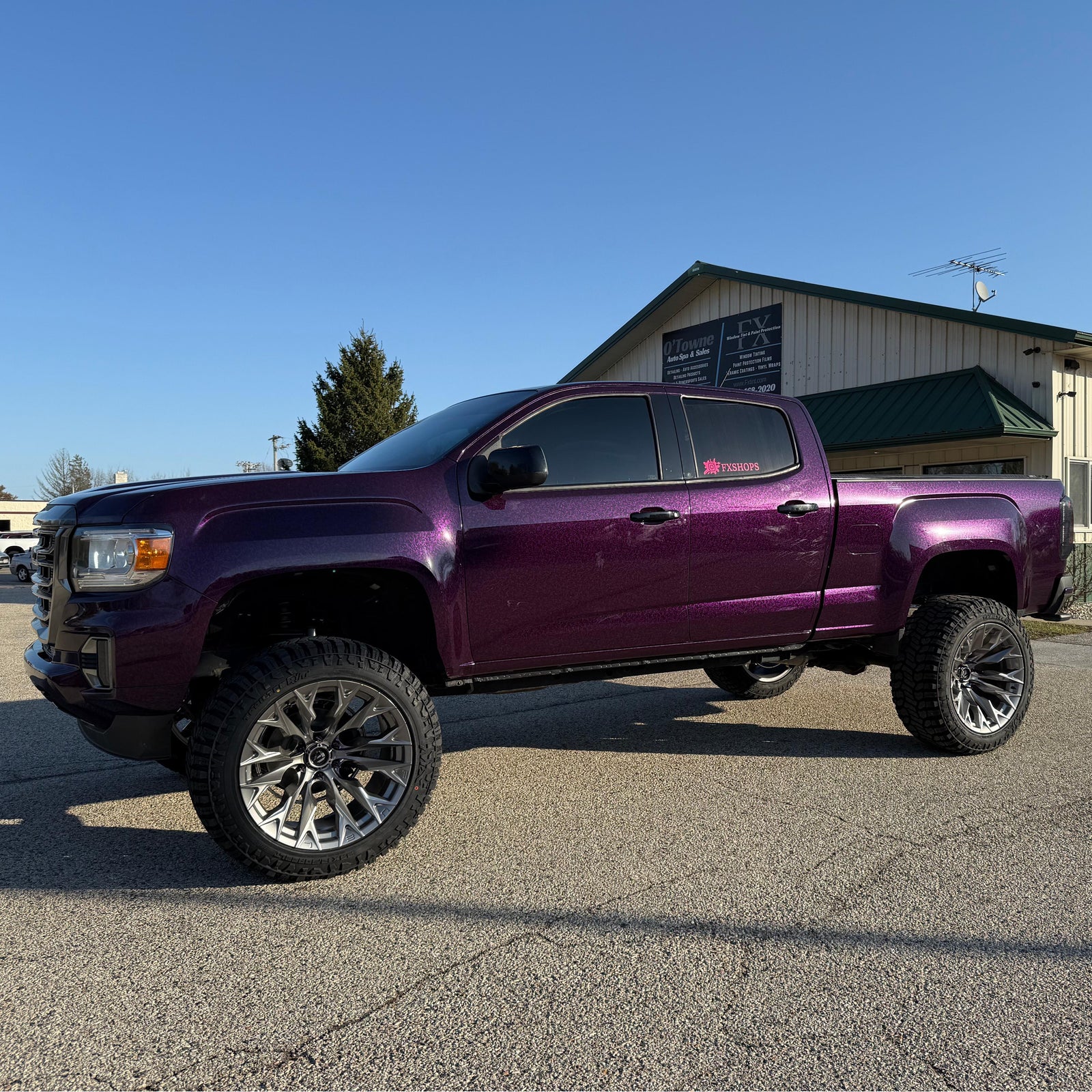 Gloss Purple Forged Carbon Fiber Car Vinyl Wrap PET product image 3 - Veloro carbon fiber vinyl wrap