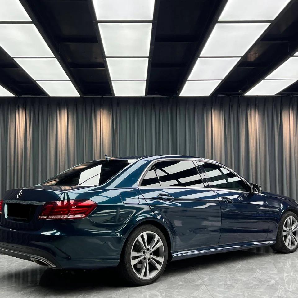 Gloss Qianshan Vinyl Wrap Dark Green product image 6 - Veloro gloss vinyl wrap