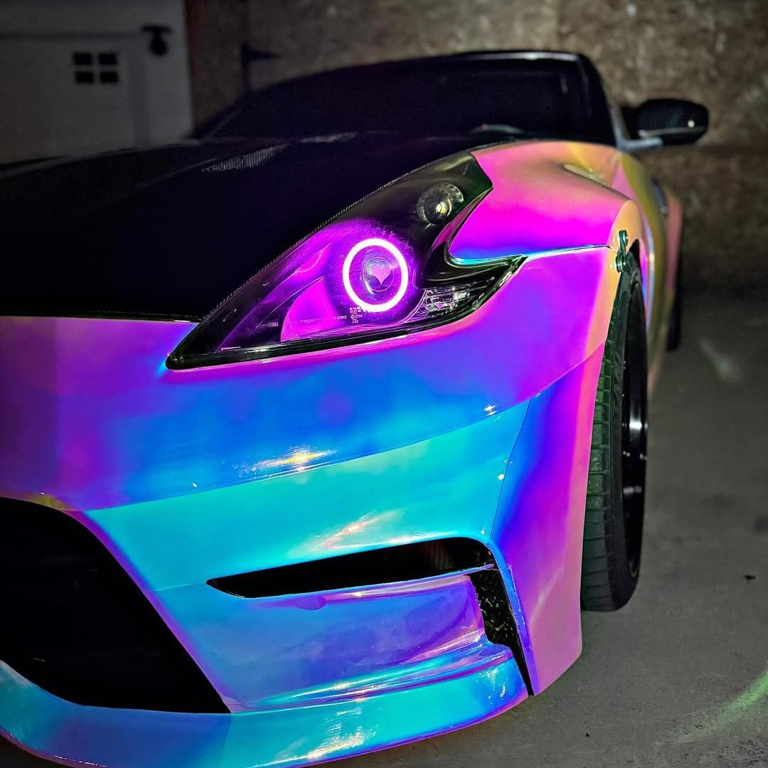Gloss Rainbow Holographic Chrome White Car Vinyl Wrap PET product image 7 - Veloro chrome vinyl wrap