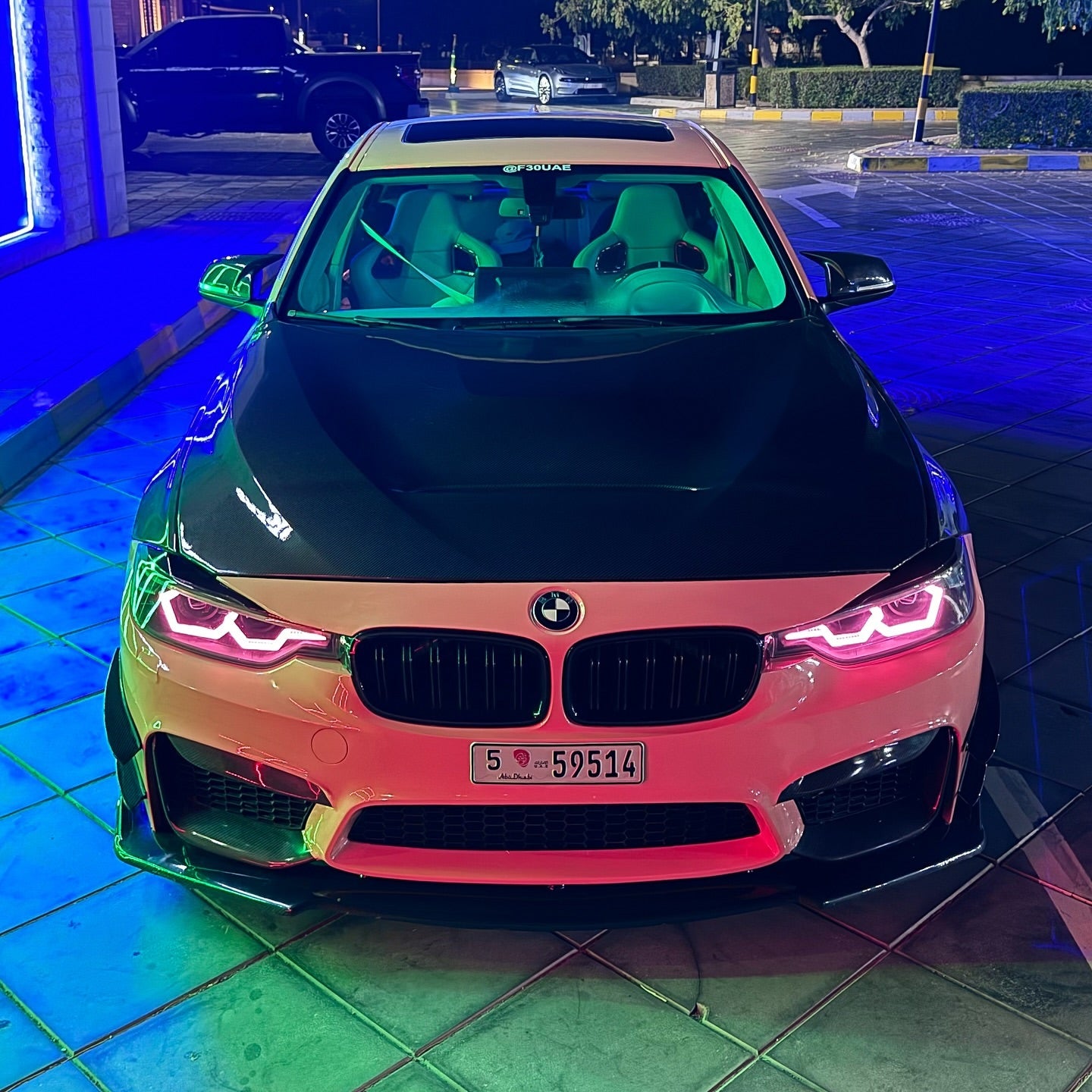 Gloss Salmon Pink Car Vinyl Wrap product image 9 - Veloro gloss vinyl wrap