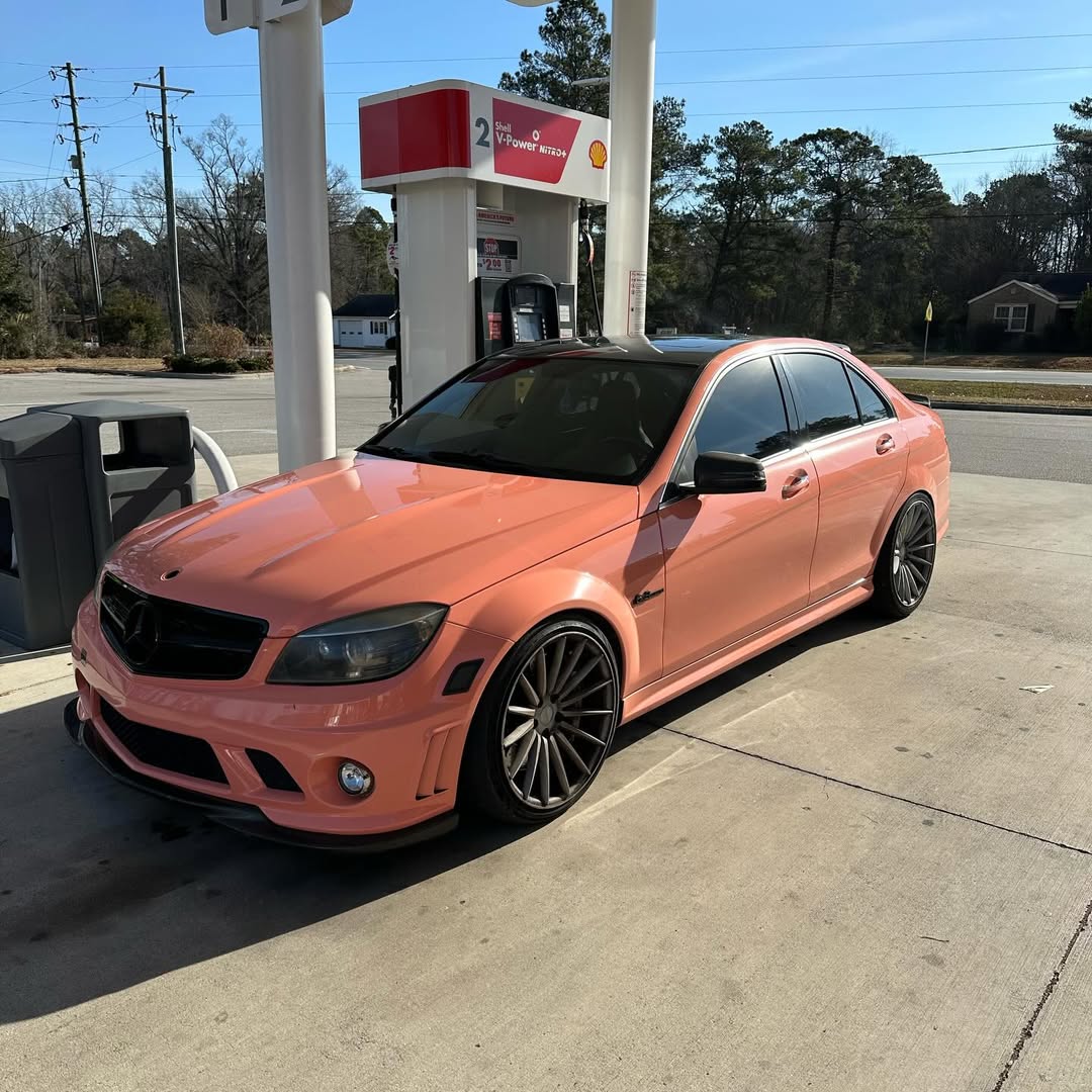 Gloss Salmon Pink Car Vinyl Wrap product image 2 - Veloro gloss vinyl wrap