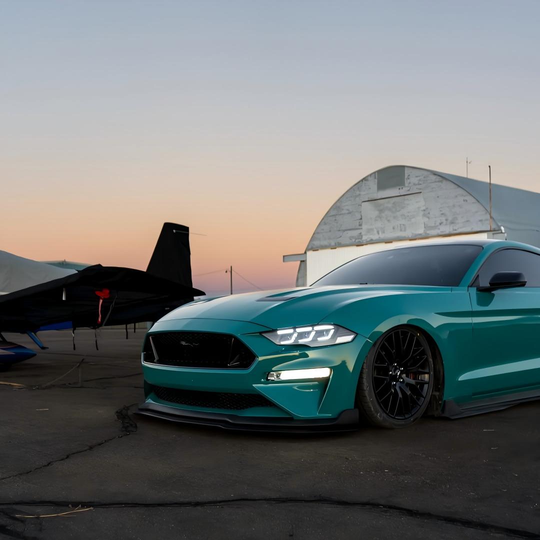 Gloss Storm Green Car Vinyl Wrap PET product image 3 - Veloro gloss vinyl wrap