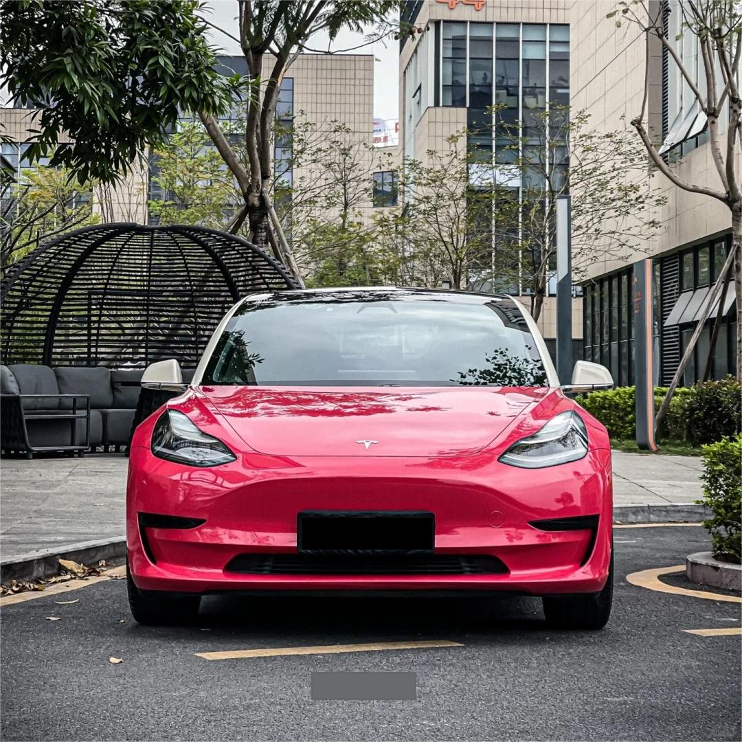 Gloss Strawberry Red Car Vinyl Wrap Sale product image 4 - Veloro gloss vinyl wrap