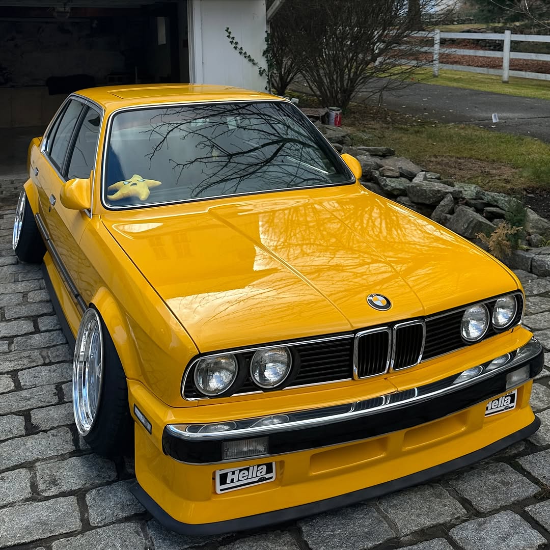 Gloss Sunflower Yellow Car Vinyl Wrap PET product image 11 - Veloro gloss vinyl wrap