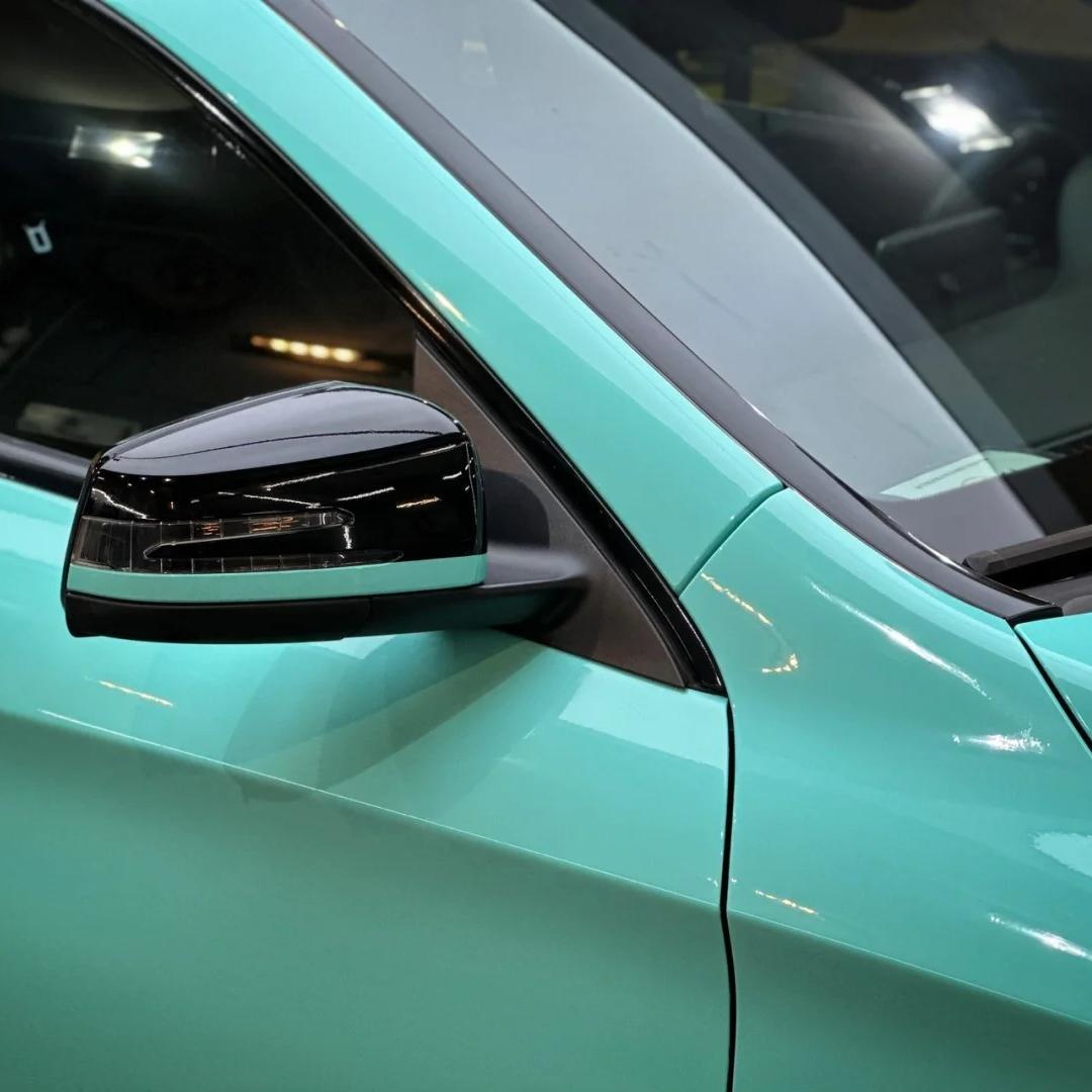 Glossy Crystal Tiffany Blue Car Vinyl Wrap PET product image 6 - Veloro gloss vinyl wrap