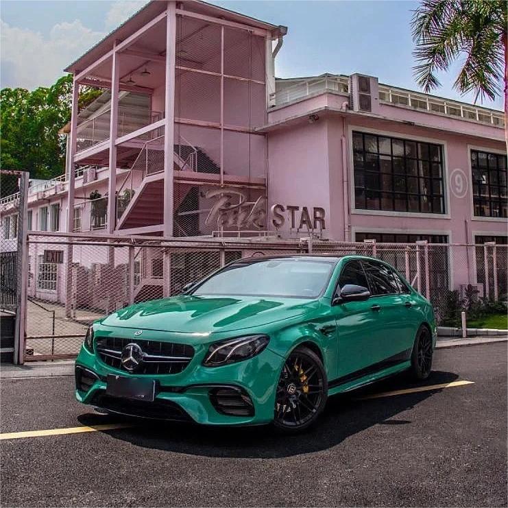 Gloss Vintage Green Car Vinyl Wrap product image 2 - Veloro gloss vinyl wrap