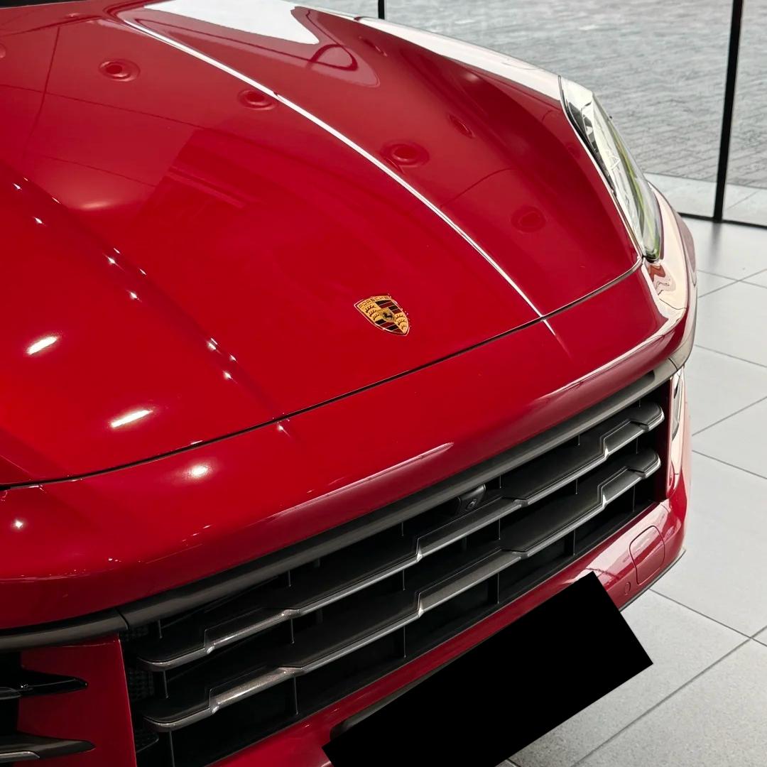 Glossy Crystal Porsche Carmine Red Car wrap product image 5 - Veloro gloss vinyl wrap