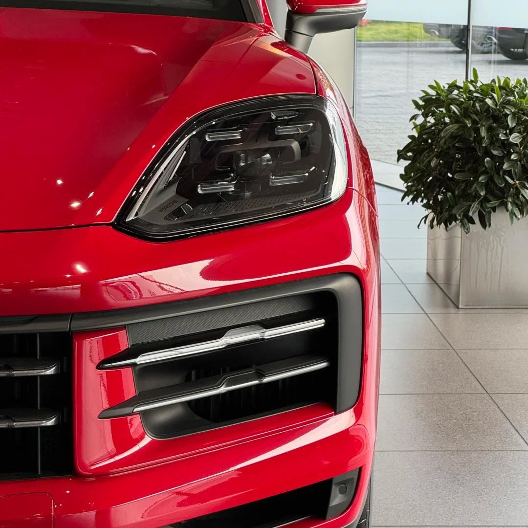Glossy Crystal Porsche Carmine Red Car wrap product image 4 - Veloro gloss vinyl wrap