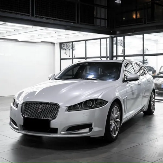 Glossy Shell White Car Vinyl Wrap Audi Tesla PET product image 2 - Veloro gloss vinyl wrap