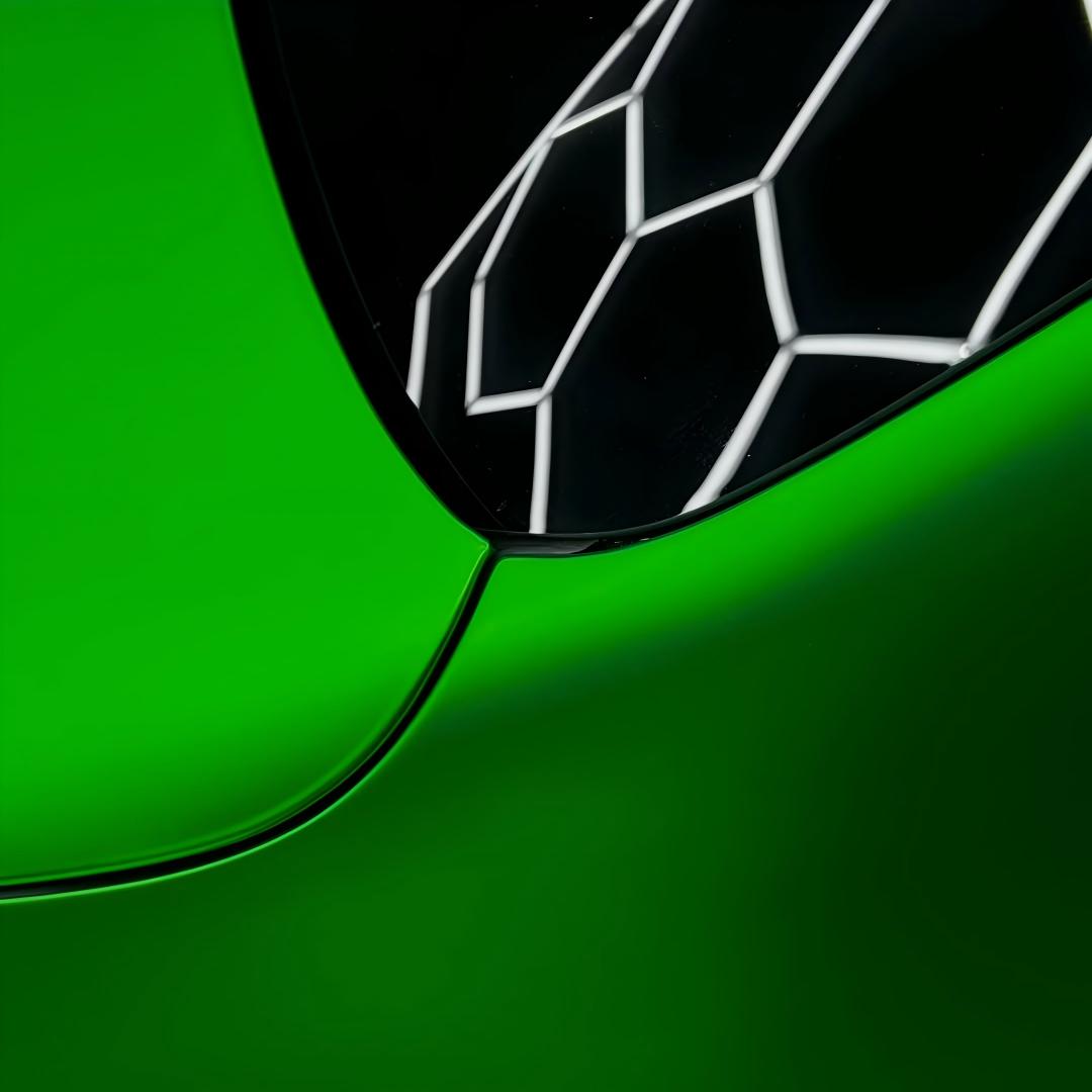 Matte Chrome Green Car Vinyl Wrap product image 4 - Veloro chrome vinyl wrap